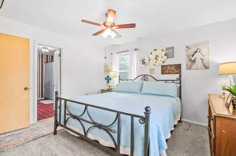 Bedroom - 3275 Crestview Dr, Blackshear, GA 31516 photo 2 of 7