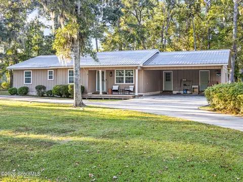 124 Bunting Rd, Brunswick, GA 31523