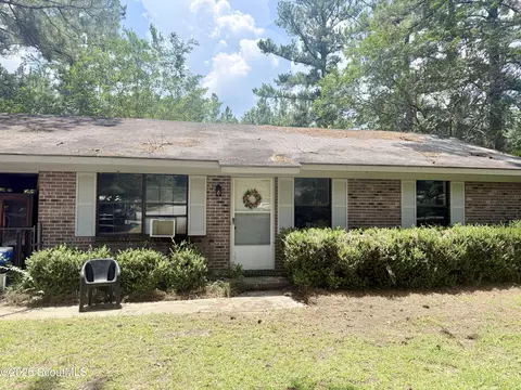 83 Melton Way, Waycross, GA 31503