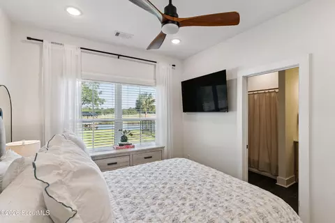 Bedroom - 5370 Shellman Bluff Rd NE, Townsend, GA 31331 photo 6 of 6