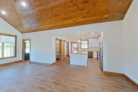 Entry Way - 4701 Riggins Rd, Blackshear, GA 31516 photo 1 of 1