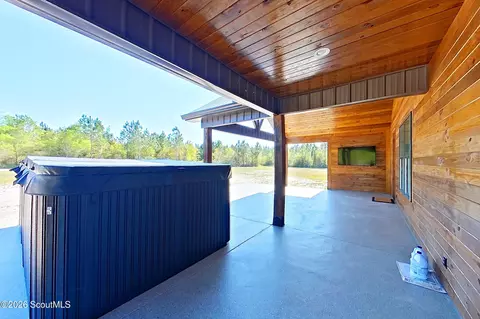 Exterior - 4701 Riggins Rd, Blackshear, GA 31516 photo 4 of 12