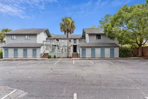 100 Blair Rd #B7, Saint Simons Island, GA 31522