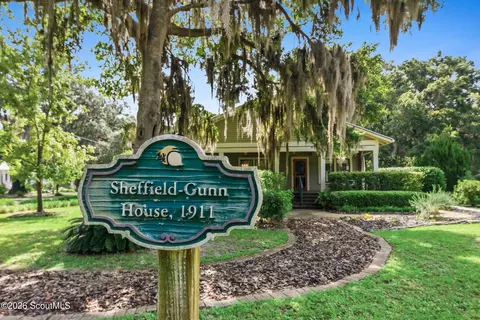 208 Bartlett St, Saint Marys, GA 31558