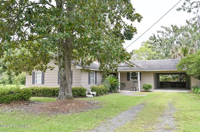 1301 Dean Dr, Waycross, GA 31501