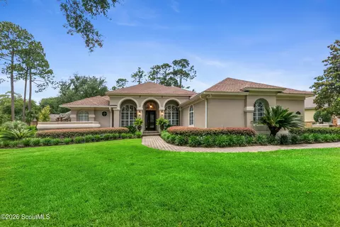 5 Sandhill Crane Dr, Saint Marys, GA 31558
