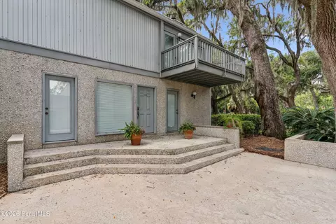 665 N Golf Villa Rd, Saint Simons Island, GA 31522