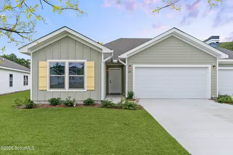 306 Bottlebrush Walk, Brunswick, GA 31525
