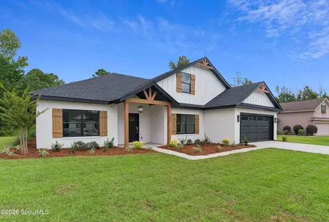 584 Freedom Trl, Brunswick, GA 31525