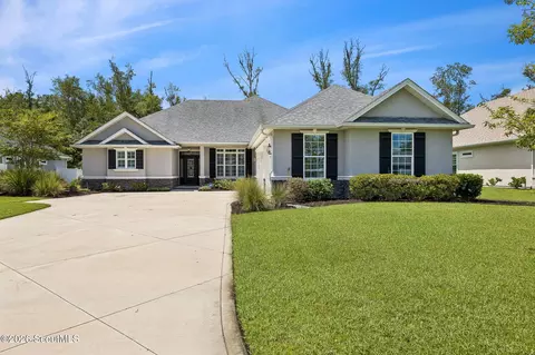 239 Fiddlers Cove Dr, Kingsland, GA 31548