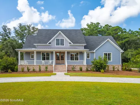 105 Jones Creek Dr, Saint Simons Island, GA 31522