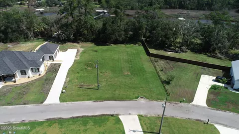 1131 River Oaks Rd, Brunswick, GA 31523