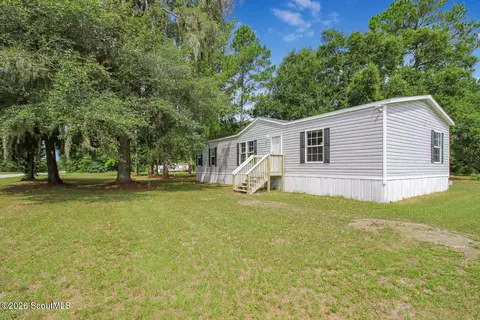1080 Poppell Farms Dr SE, Darien, GA 31305
