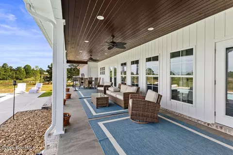 Exterior - 3129 Piney Bluff Rd, Baxley, GA 31513 photo 4 of 7