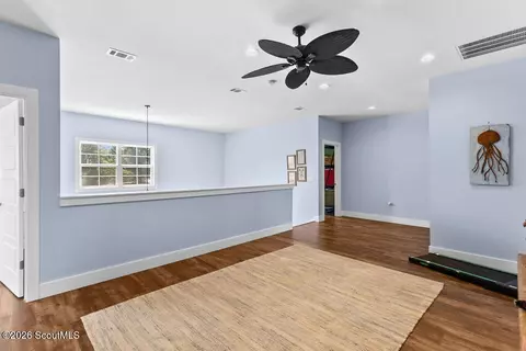 Entry Way - 3129 Piney Bluff Rd, Baxley, GA 31513 photo 4 of 5
