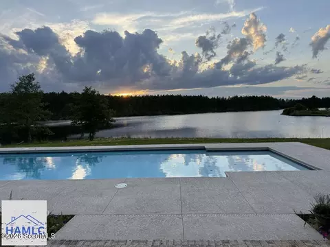 Exterior - 3129 Piney Bluff Rd, Baxley, GA 31513 photo 6 of 7