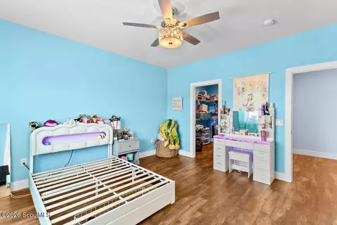 Bedroom - 3129 Piney Bluff Rd, Baxley, GA 31513 photo 5 of 7