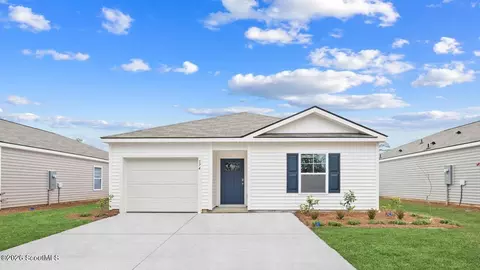 1074 Lakes Blvd, Brunswick, GA 31525