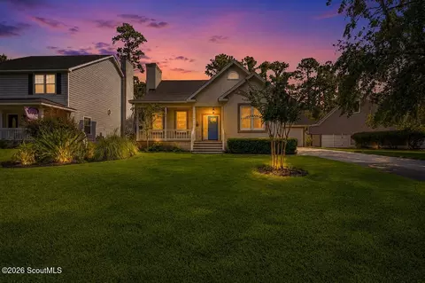 105 E Commons Dr, Saint Simons Island, GA 31522