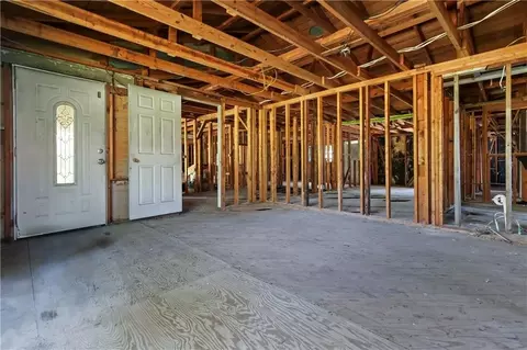 Entry Way - 3261 Smith Rd SE, Townsend, GA 31331 photo 1 of 2