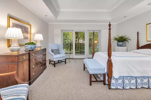 150 Salt Air Dr #221, Saint Simons Island, GA 31522