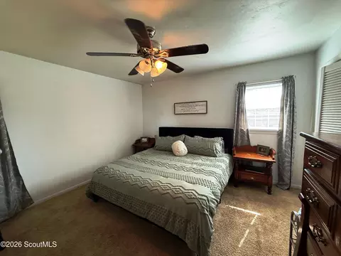 Bedroom - 305 Purdom Dr, Blackshear, GA 31516 photo 1 of 7
