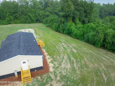 Exterior - 6982 College Ave, Blackshear, GA 31516 photo 5 of 5