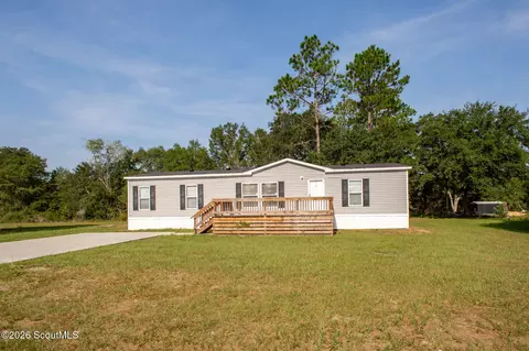 4720 Otter Creek Cir, Blackshear, GA 31516