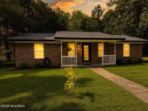 99 W Magnolia Ave, Kingsland, GA 31548