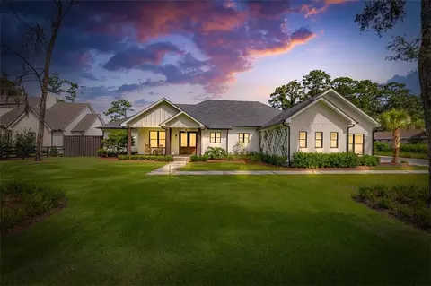 147 Butler Lake Dr, Saint Simons Island, GA 31522