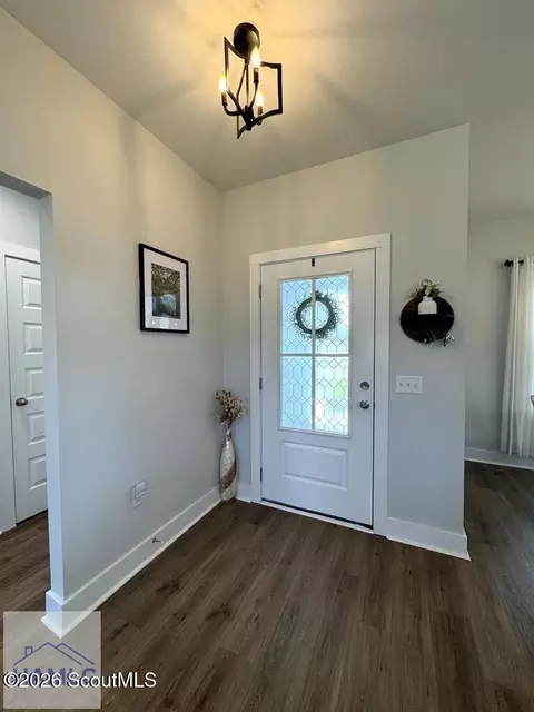 Entry Way - 338 Cottage Loop, Midway, GA 31320 photo 1 of 2