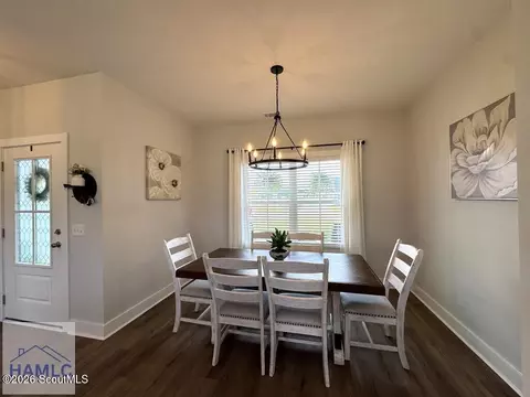 Dining - 338 Cottage Loop, Midway, GA 31320 photo 1 of 1