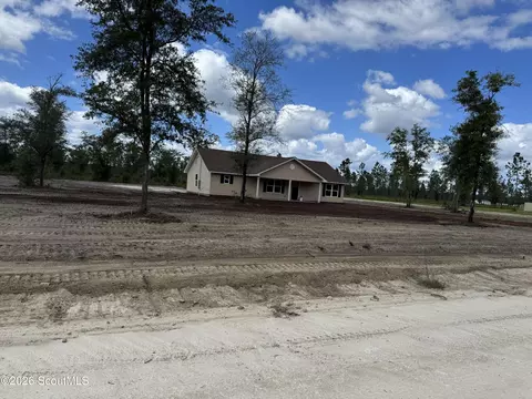 17924 Old Post Rd, Waynesville, GA 31566