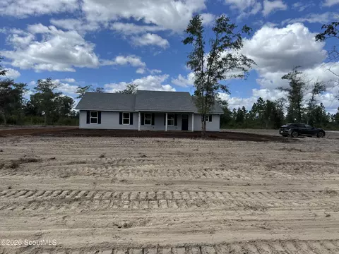 17942 Post Rd S, Waynesville, GA 31566