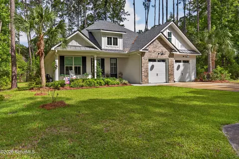 218 Eagle Crest Dr, Waverly, GA 31565