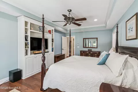 Bedroom - 440 Eagle Crest Dr, Waverly, GA 31565 photo 2 of 6