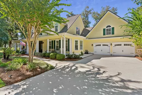 Exterior - 440 Eagle Crest Dr, Waverly, GA 31565 photo 1 of 21
