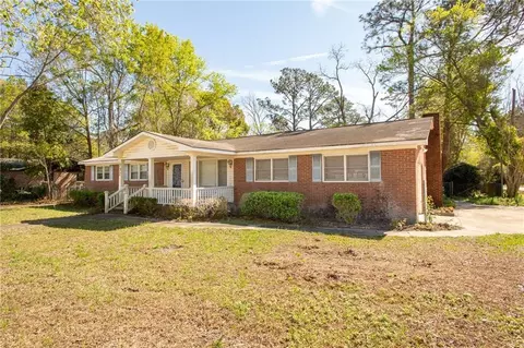 902 Stanton Ave, Waycross, GA 31503