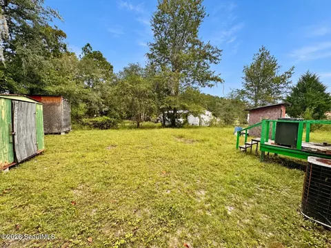 Exterior - 6979 Oak Ridge Cir, Blackshear, GA 31516 photo 2 of 2