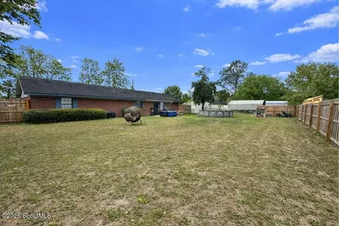 131 Fawn Ln, Blackshear, GA 31516