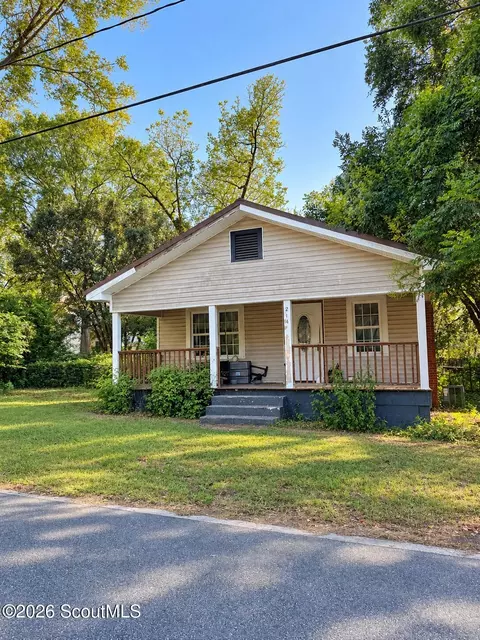 214 Darling Ave, Blackshear, GA 31516