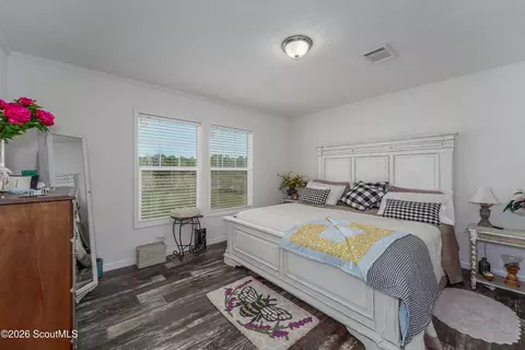 Bedroom - 5571 Bowen Rd, Blackshear, GA 31516 photo 1 of 4