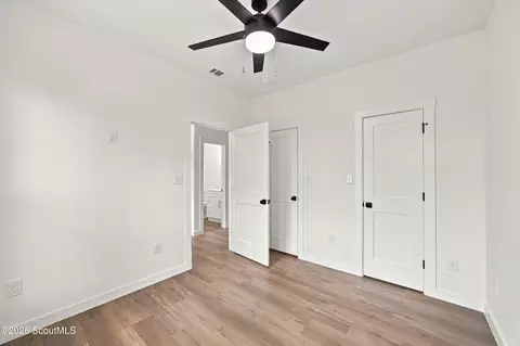 Bedroom - 607 Lee St, Blackshear, GA 31516 photo 3 of 4