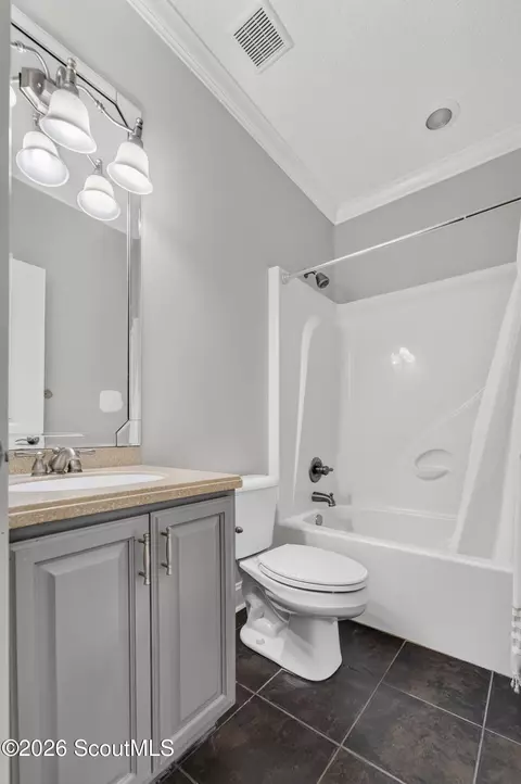 Bath - 5308 Eden Rd, Patterson, GA 31557 photo 2 of 2