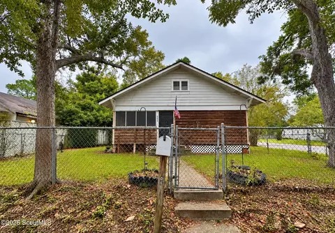 606 Senate St, Waycross, GA 31501