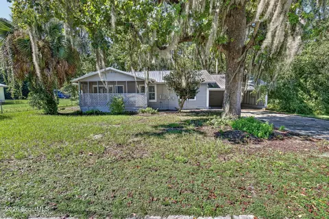 1000 Bedell Ave, Woodbine, GA 31569