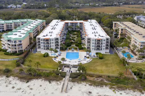 1440 Ocean Blvd #105, Saint Simons Island, GA 31522