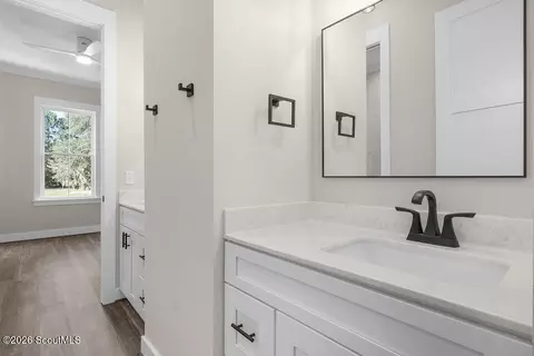 Bath - 1499 Sapelo Park Dr NE, Shellman Bluff, GA 31331 photo 9 of 11