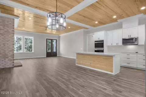 Living - 1499 Sapelo Park Dr NE, Shellman Bluff, GA 31331 photo 4 of 5