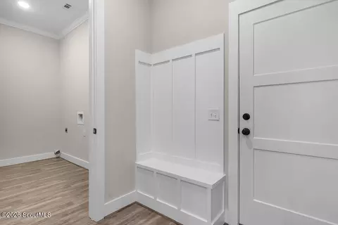 Entry Way - 1499 Sapelo Park Dr NE, Shellman Bluff, GA 31331 photo 2 of 3